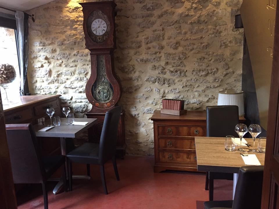 Le Vieux Bistrot Hotel Cabrières-dʼAvignon Екстериор снимка