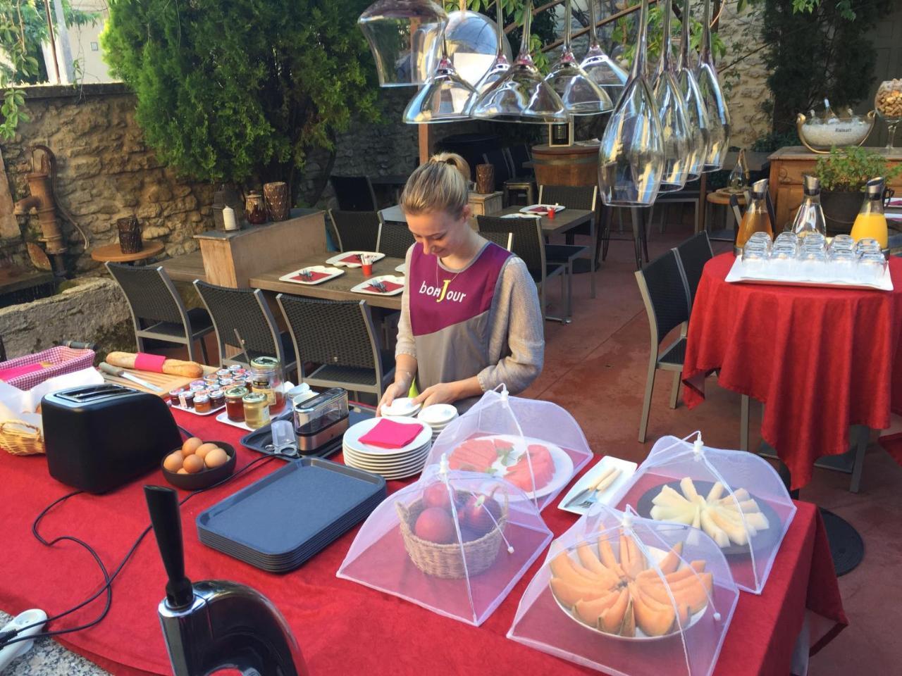 Le Vieux Bistrot Hotel Cabrières-dʼAvignon Екстериор снимка