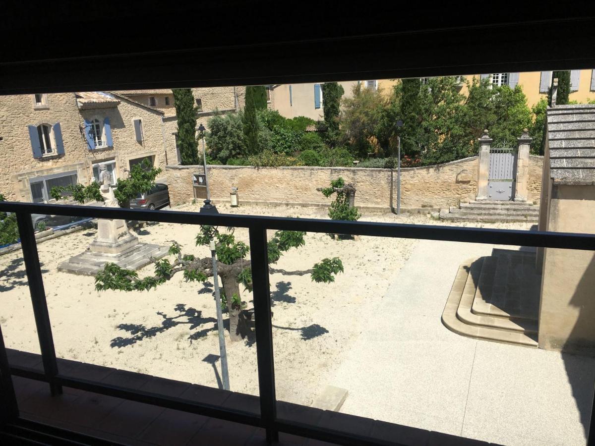 Le Vieux Bistrot Hotel Cabrières-dʼAvignon Екстериор снимка
